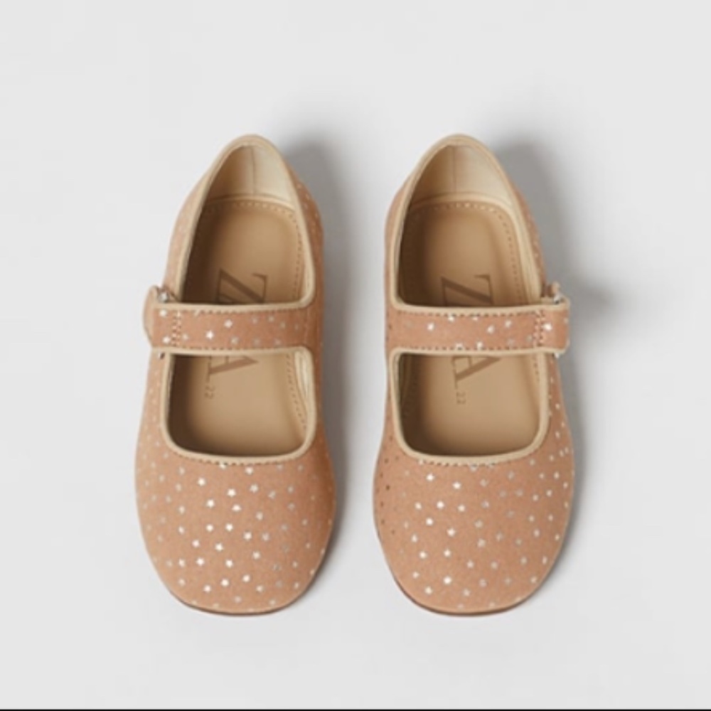 BABY/ STAR FLATS - Picture 1 of 4